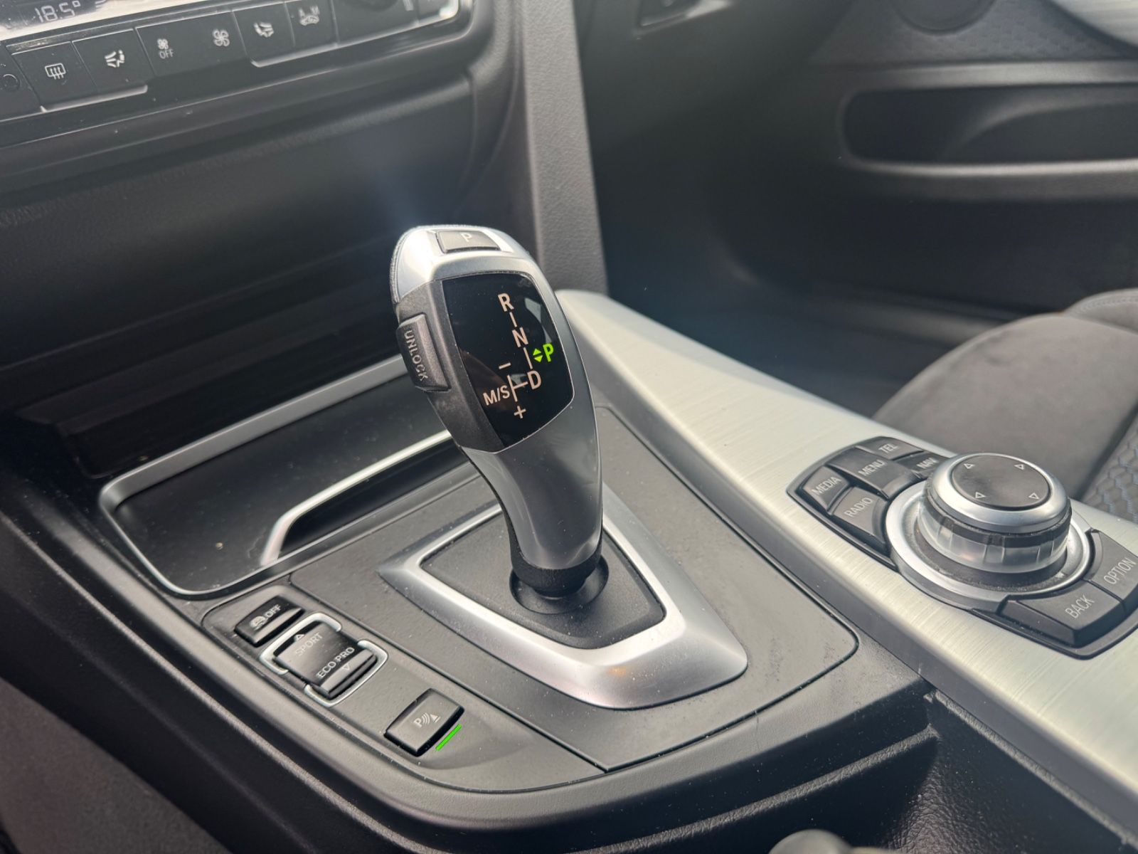 Fahrzeugabbildung BMW 418d GRAN COUPE M SPORT*AUT*LED*NAVI*PDC*2.HAND*