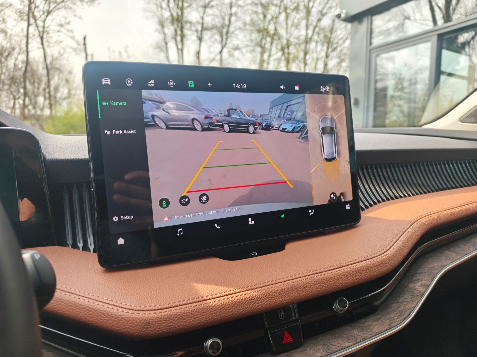 Fahrzeugabbildung SKODA SUPERB COMBI*4x4 L&K*4X SCHIEBEDACH*SOUNDANLAGE*