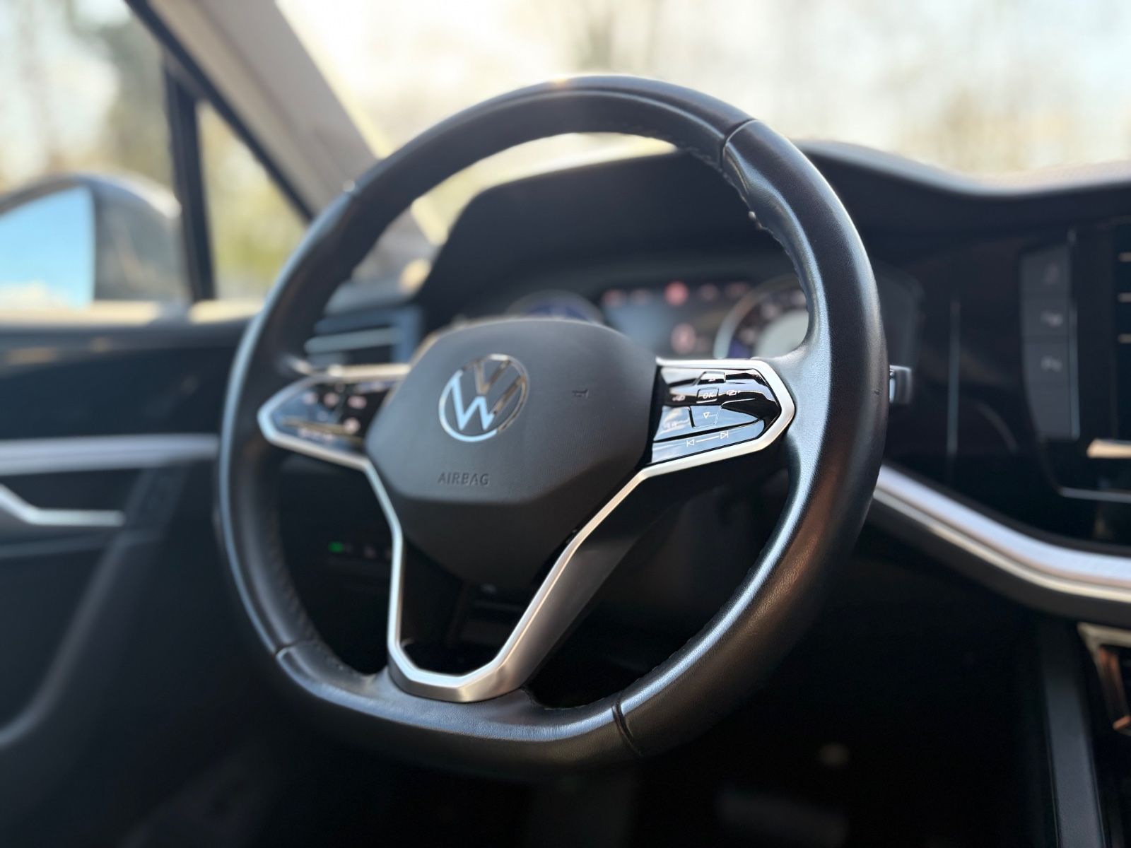 Fahrzeugabbildung Volkswagen TOUAREG ELEGANCE 4MOTION *KAMERA*1.HAND*TOP*