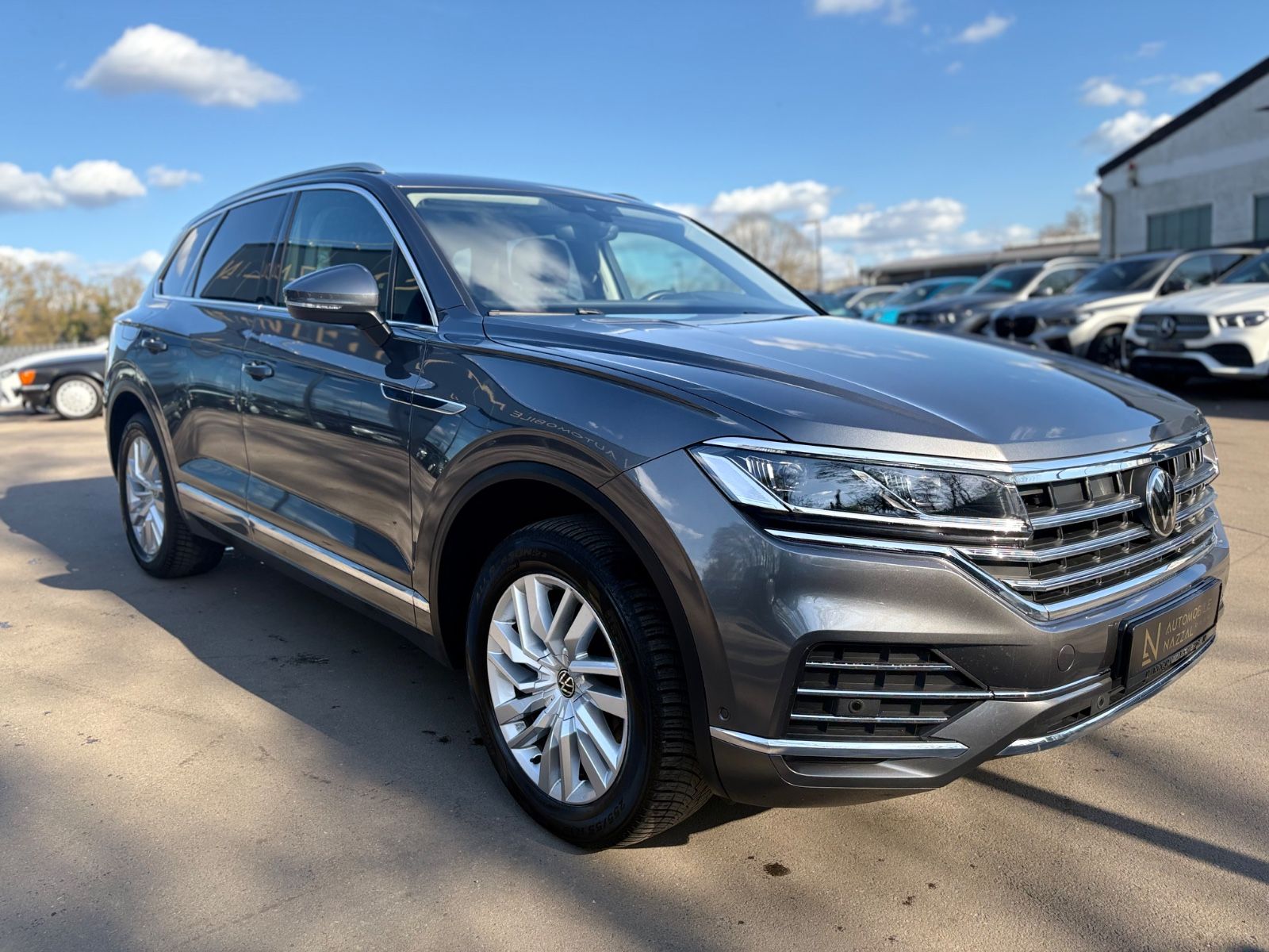 Fahrzeugabbildung Volkswagen TOUAREG ELEGANCE 4MOTION *KAMERA*1.HAND*TOP*