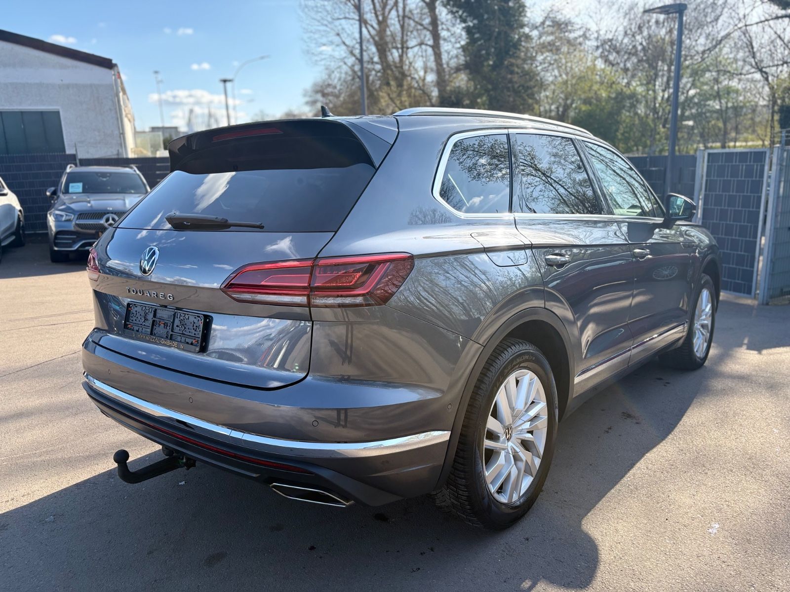 Fahrzeugabbildung Volkswagen TOUAREG ELEGANCE 4MOTION *KAMERA*1.HAND*TOP*