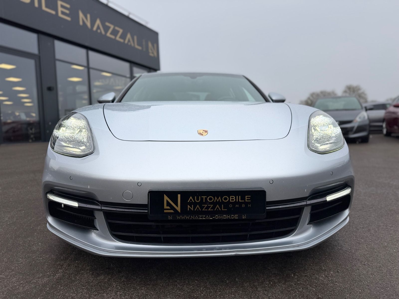 Fahrzeugabbildung Porsche PANAMERA 4 E-HYBRID*SPORT-ABGAS*LUFT*21.Z*CHRONO