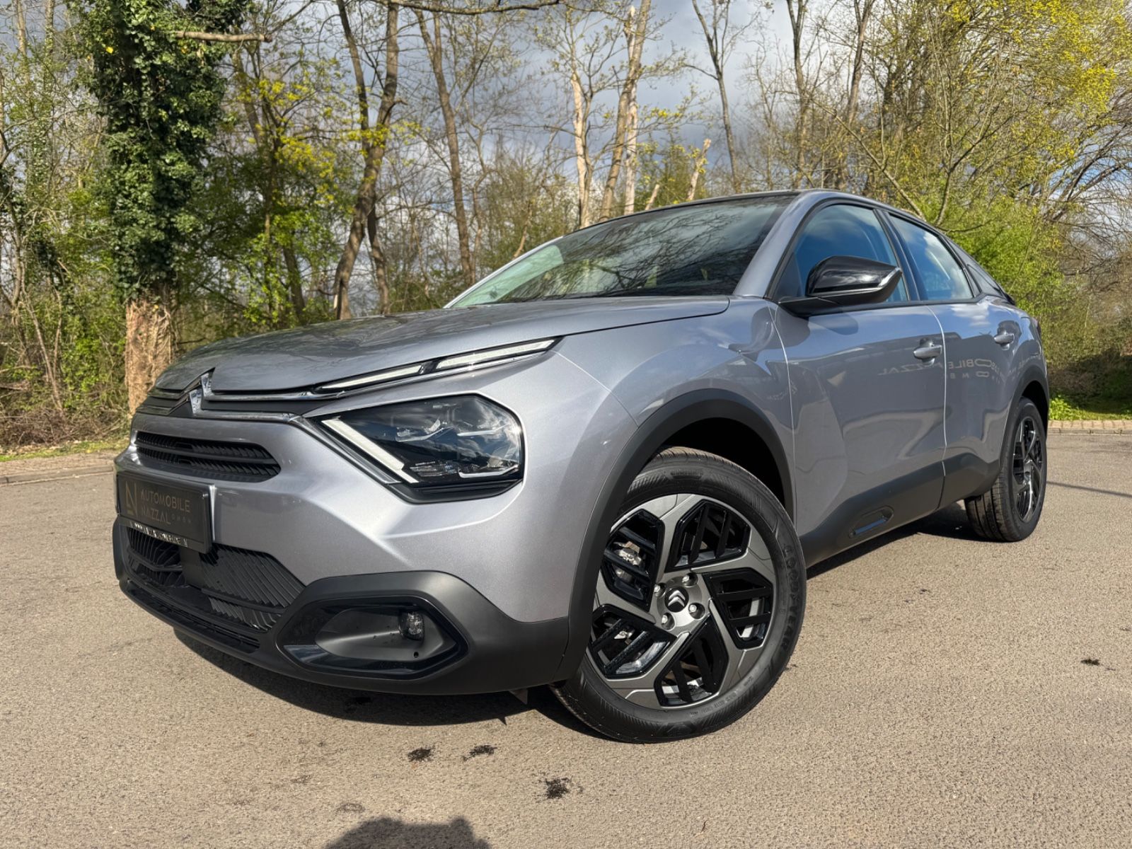 Fahrzeugabbildung Citroën C4 LIM PLUS 1.5 HDI*AUTOMATIK*LED*R-KAMERA*