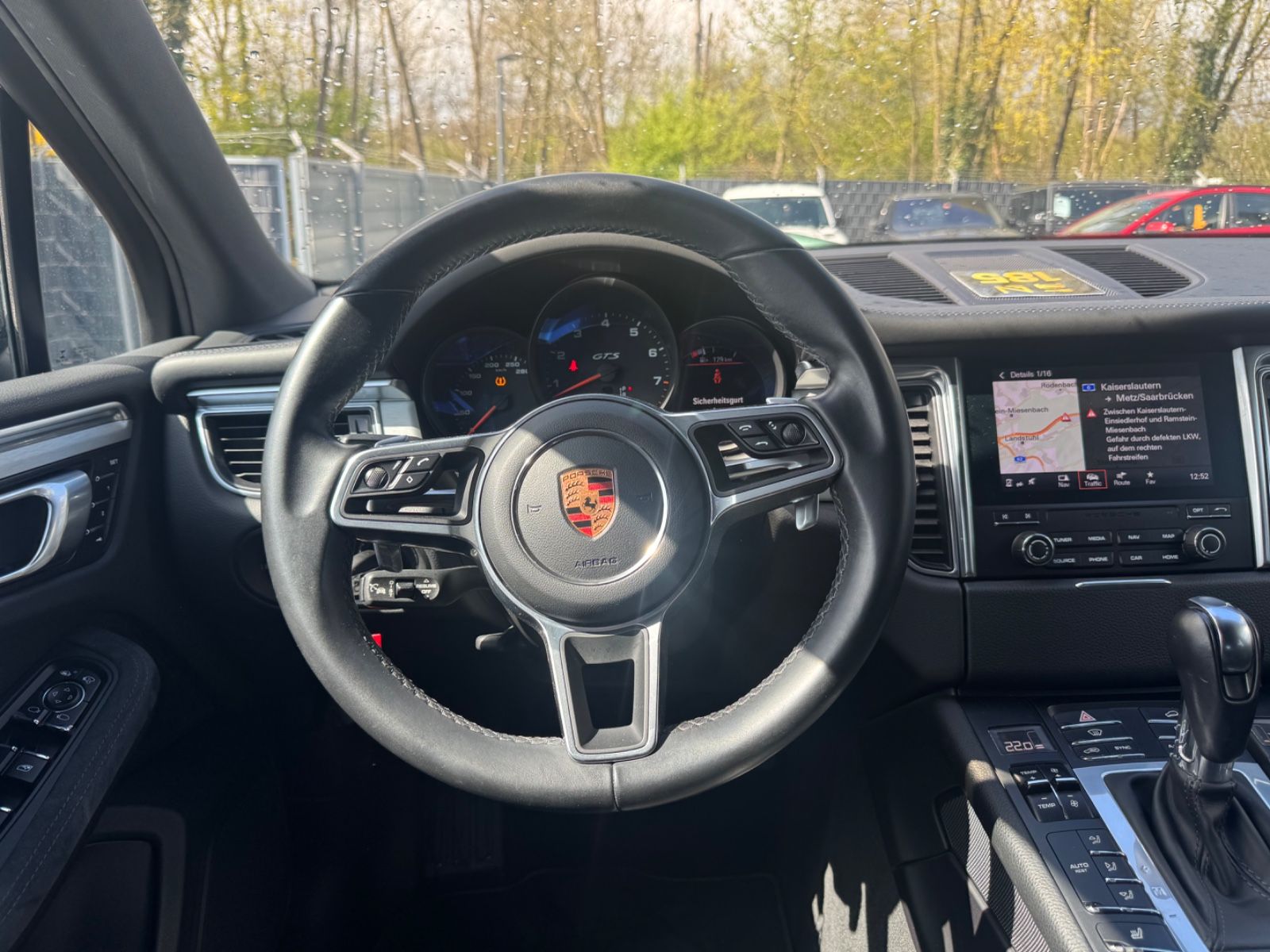 Fahrzeugabbildung Porsche MACAN GTS*SPORT-ABGAS*NAVI*BI-XENON*