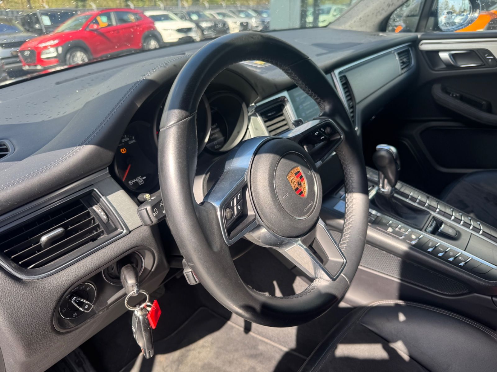 Fahrzeugabbildung Porsche MACAN GTS*SPORT-ABGAS*NAVI*BI-XENON*