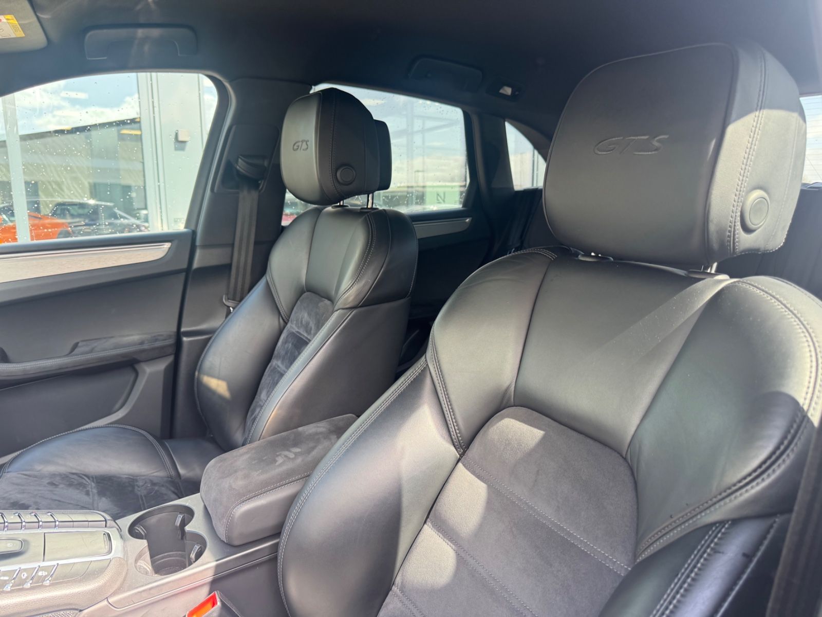 Fahrzeugabbildung Porsche MACAN GTS*SPORT-ABGAS*NAVI*BI-XENON*