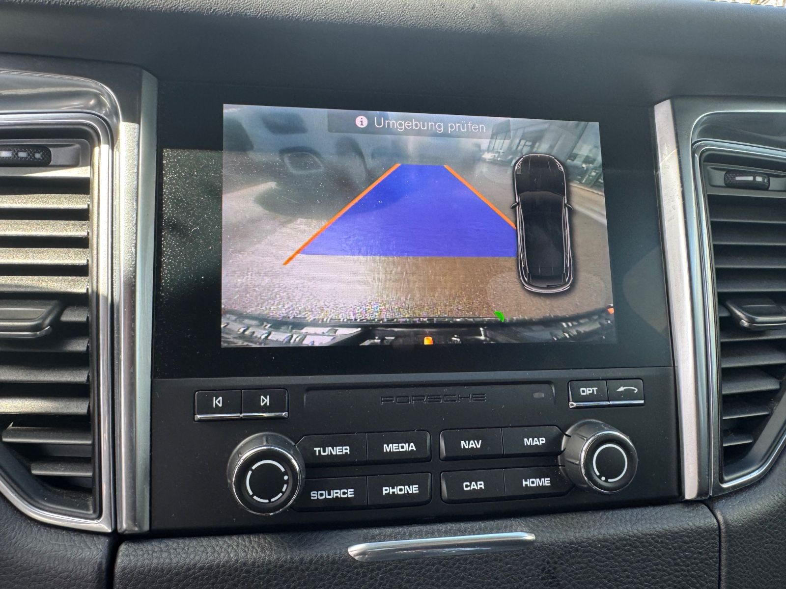 Fahrzeugabbildung Porsche MACAN GTS*SPORT-ABGAS*NAVI*BI-XENON*