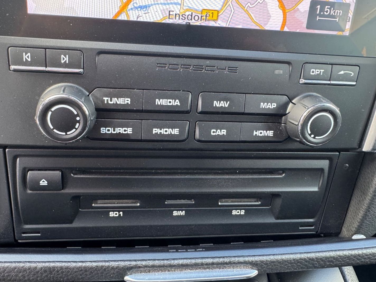 Fahrzeugabbildung Porsche MACAN GTS*SPORT-ABGAS*NAVI*BI-XENON*