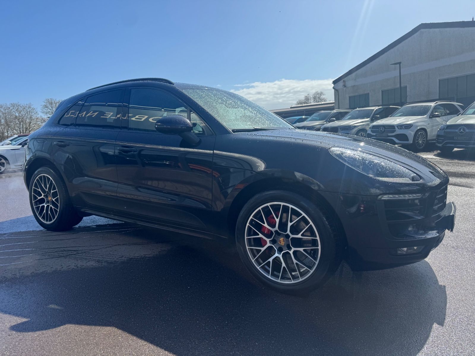 Fahrzeugabbildung Porsche MACAN GTS*SPORT-ABGAS*NAVI*BI-XENON*