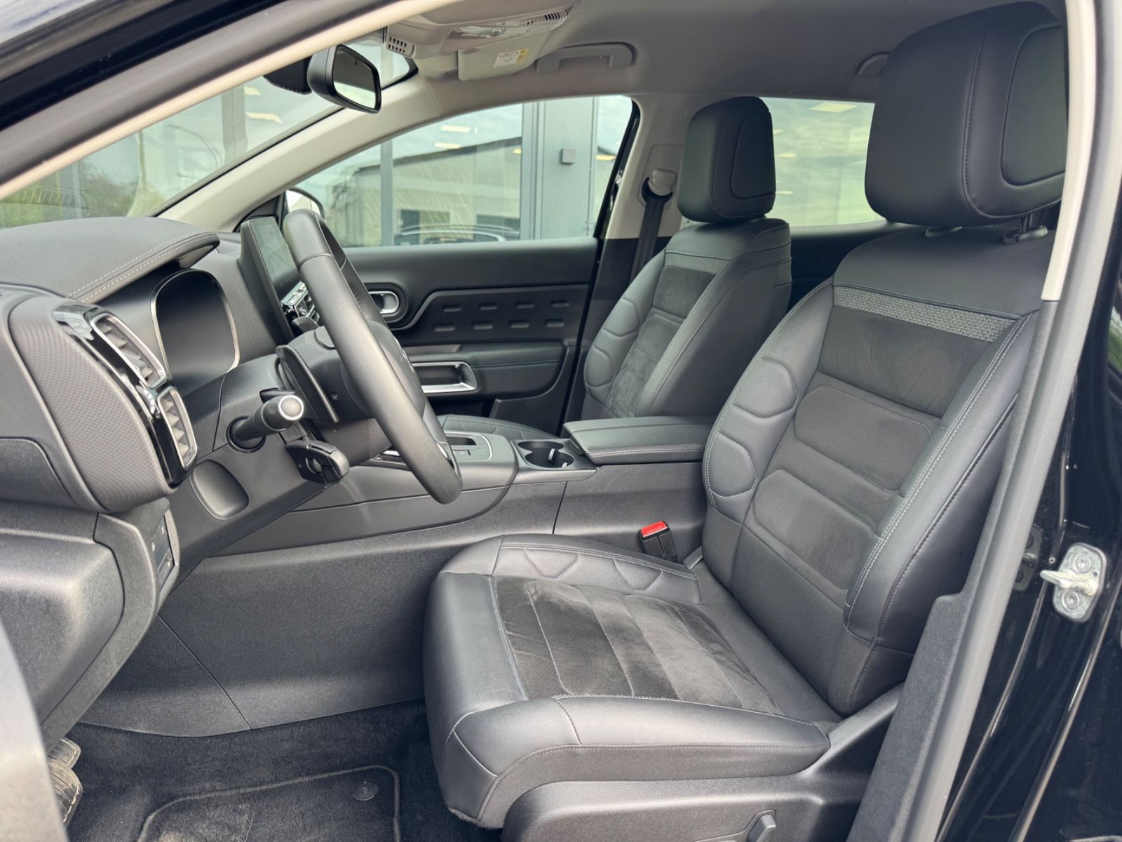 Fahrzeugabbildung Citroën C5 AIRCROSS PLUS HYBRID *FACELIFT*LED*EL.SITZE*