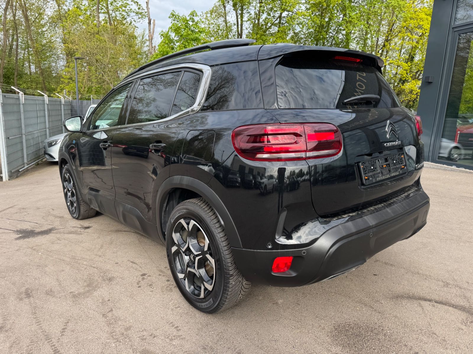 Fahrzeugabbildung Citroën C5 AIRCROSS PLUS HYBRID *FACELIFT*LED*EL.SITZE*