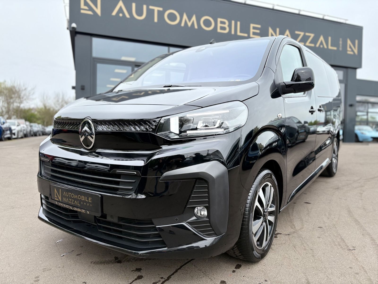 Fahrzeugabbildung Citroën SPACETOURER PLUS XL AUT..*1.HAND*NAVI*8 SITZER*