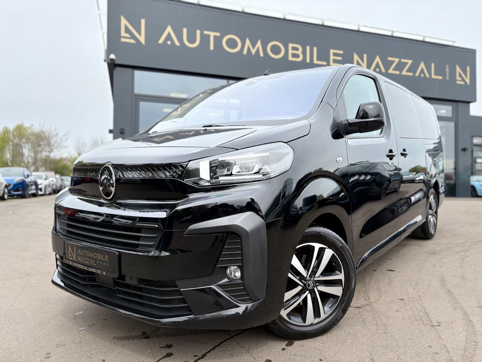 Fahrzeugabbildung Citroën SPACETOURER PLUS XL AUT..*1.HAND*NAVI*8 SITZER*