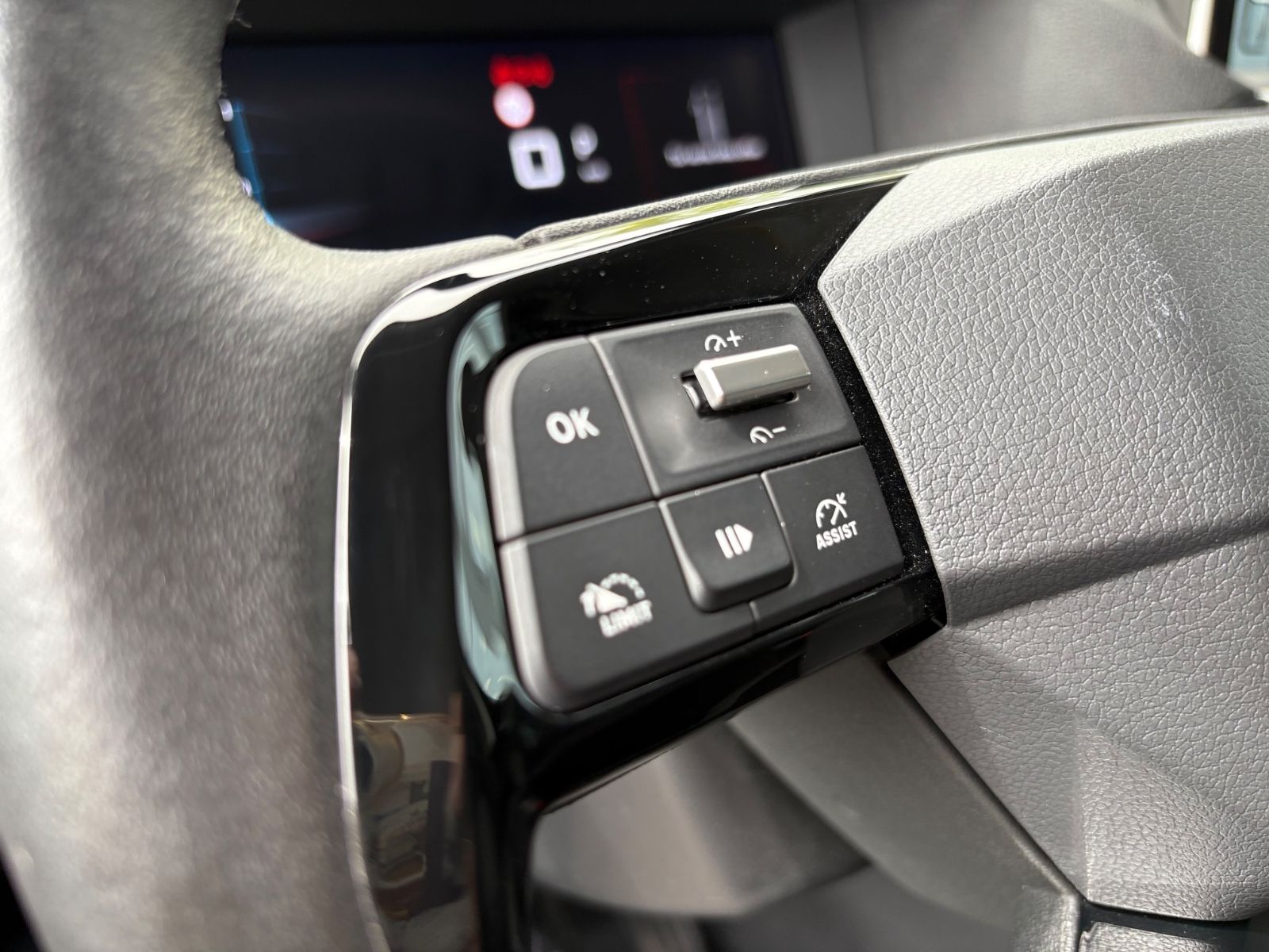 Fahrzeugabbildung Citroën SPACETOURER PLUS XL AUT..*1.HAND*NAVI*8 SITZER*