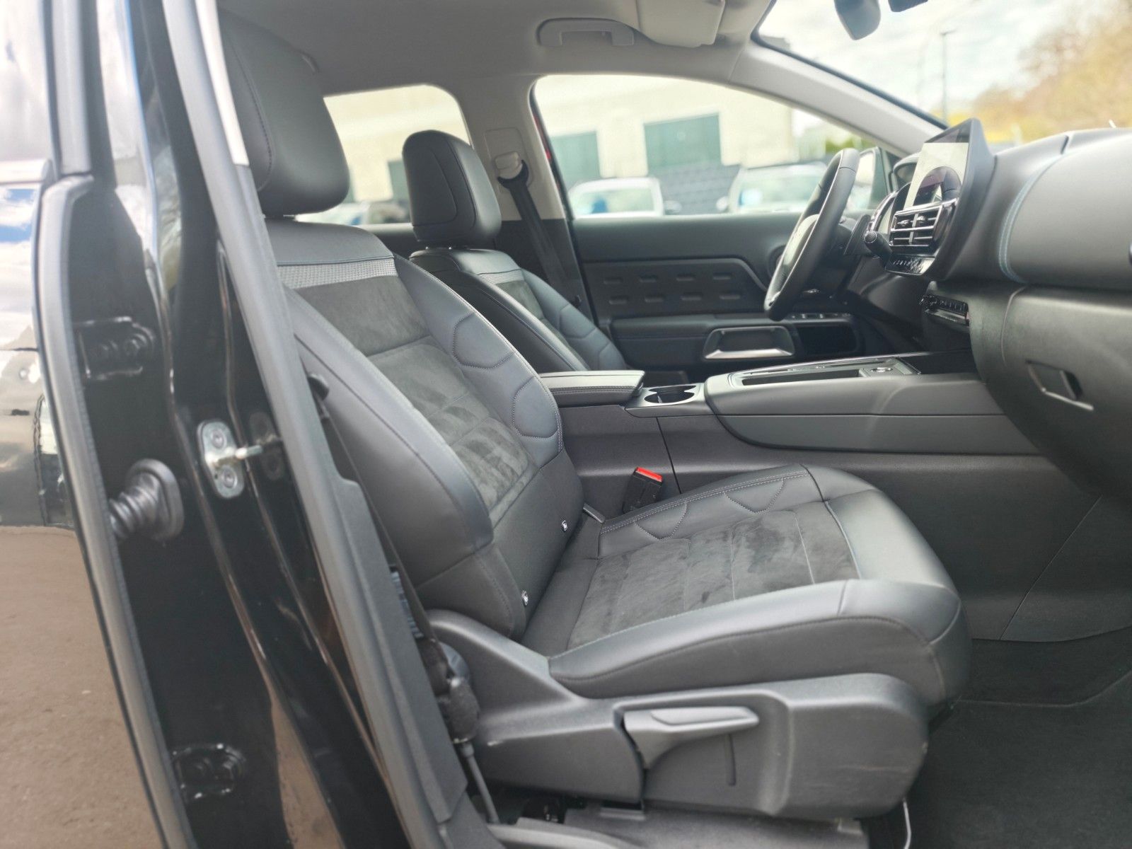 Fahrzeugabbildung Citroën C5 AIRCROSS*APPLE CAR*NAVI*SHZ*GARANTIE*