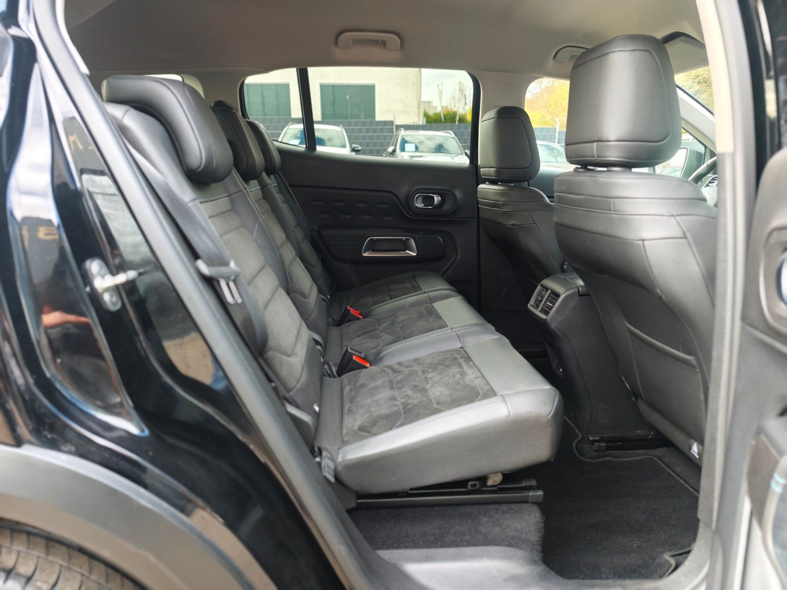 Fahrzeugabbildung Citroën C5 AIRCROSS*APPLE CAR*NAVI*SHZ*GARANTIE*