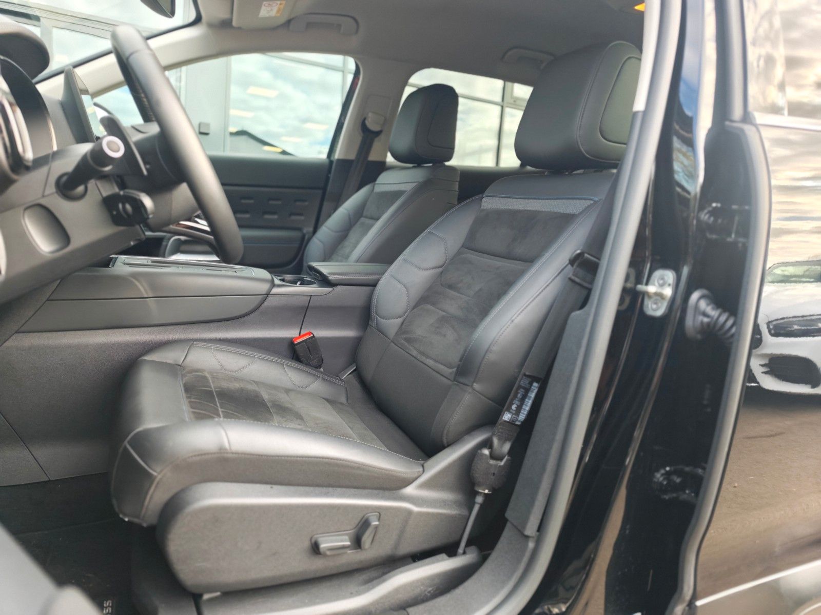 Fahrzeugabbildung Citroën C5 AIRCROSS*APPLE CAR*NAVI*SHZ*GARANTIE*