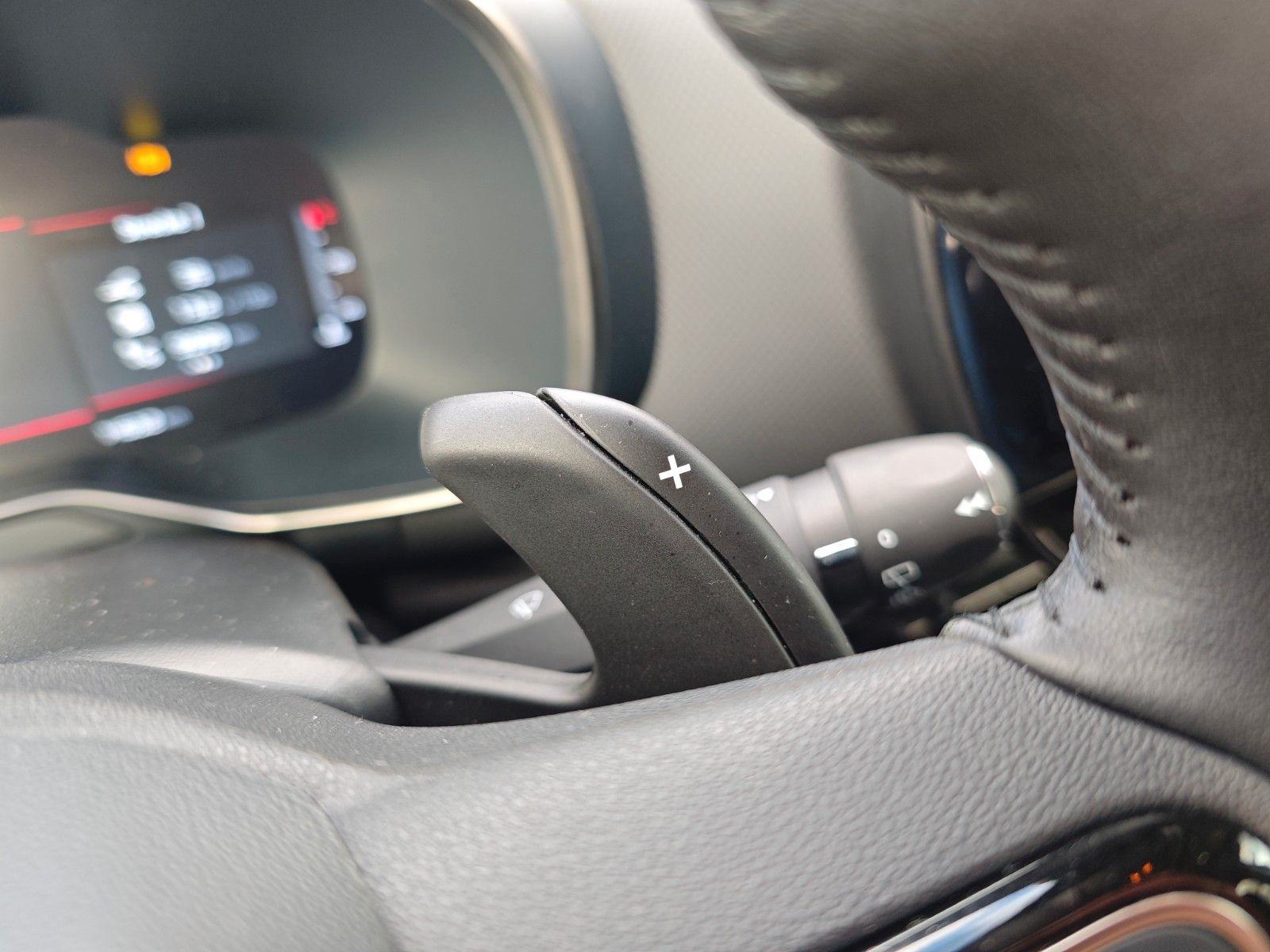 Fahrzeugabbildung Citroën C5 AIRCROSS*APPLE CAR*NAVI*SHZ*GARANTIE*