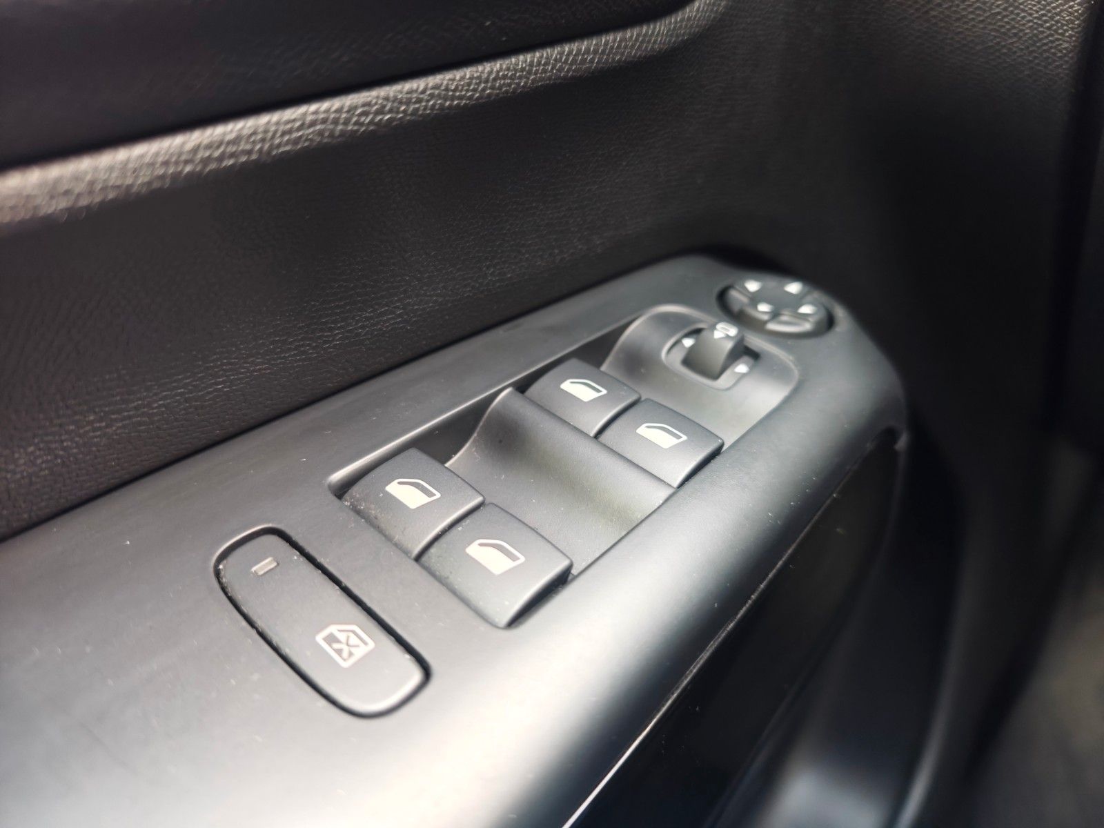 Fahrzeugabbildung Citroën C5 AIRCROSS*APPLE CAR*NAVI*SHZ*GARANTIE*