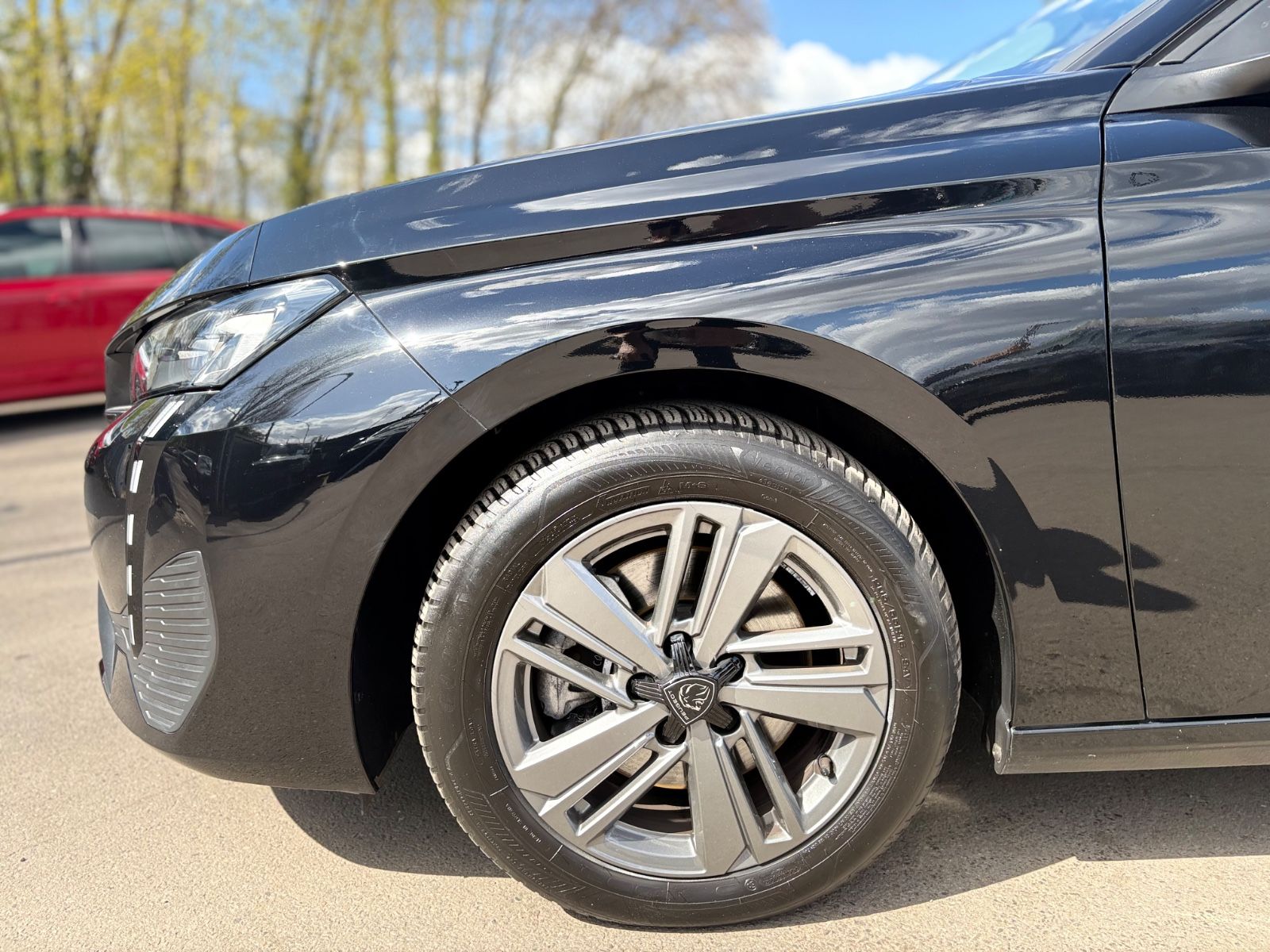 Fahrzeugabbildung Peugeot 308 SW ACTIVE PACK *NAVI*LED*SHZ*