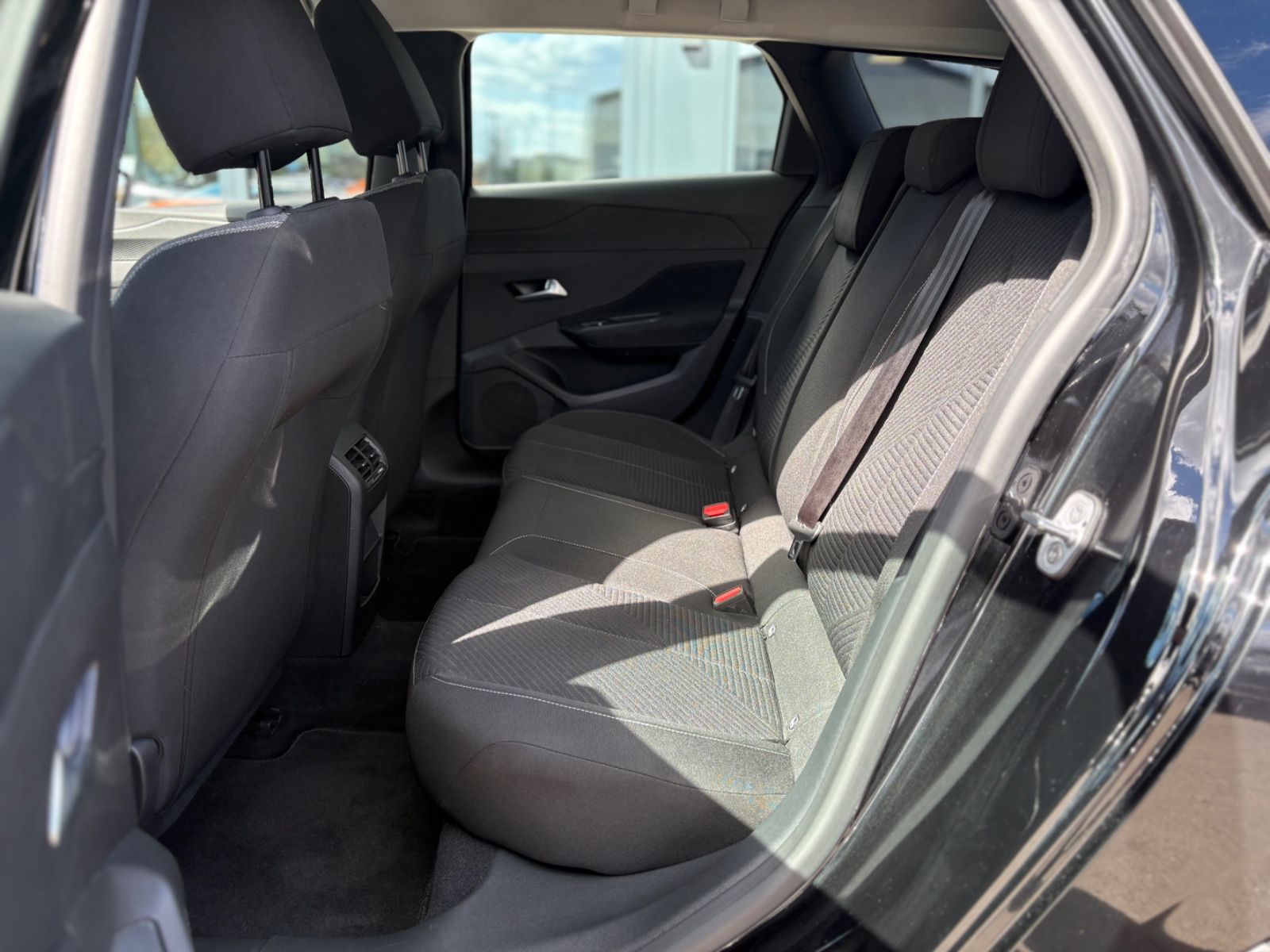 Fahrzeugabbildung Peugeot 308 SW ACTIVE PACK *NAVI*LED*SHZ*