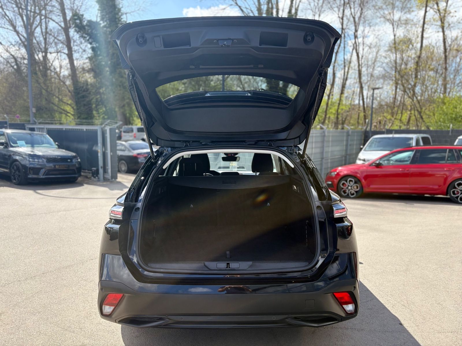 Fahrzeugabbildung Peugeot 308 SW ACTIVE PACK *NAVI*LED*SHZ*