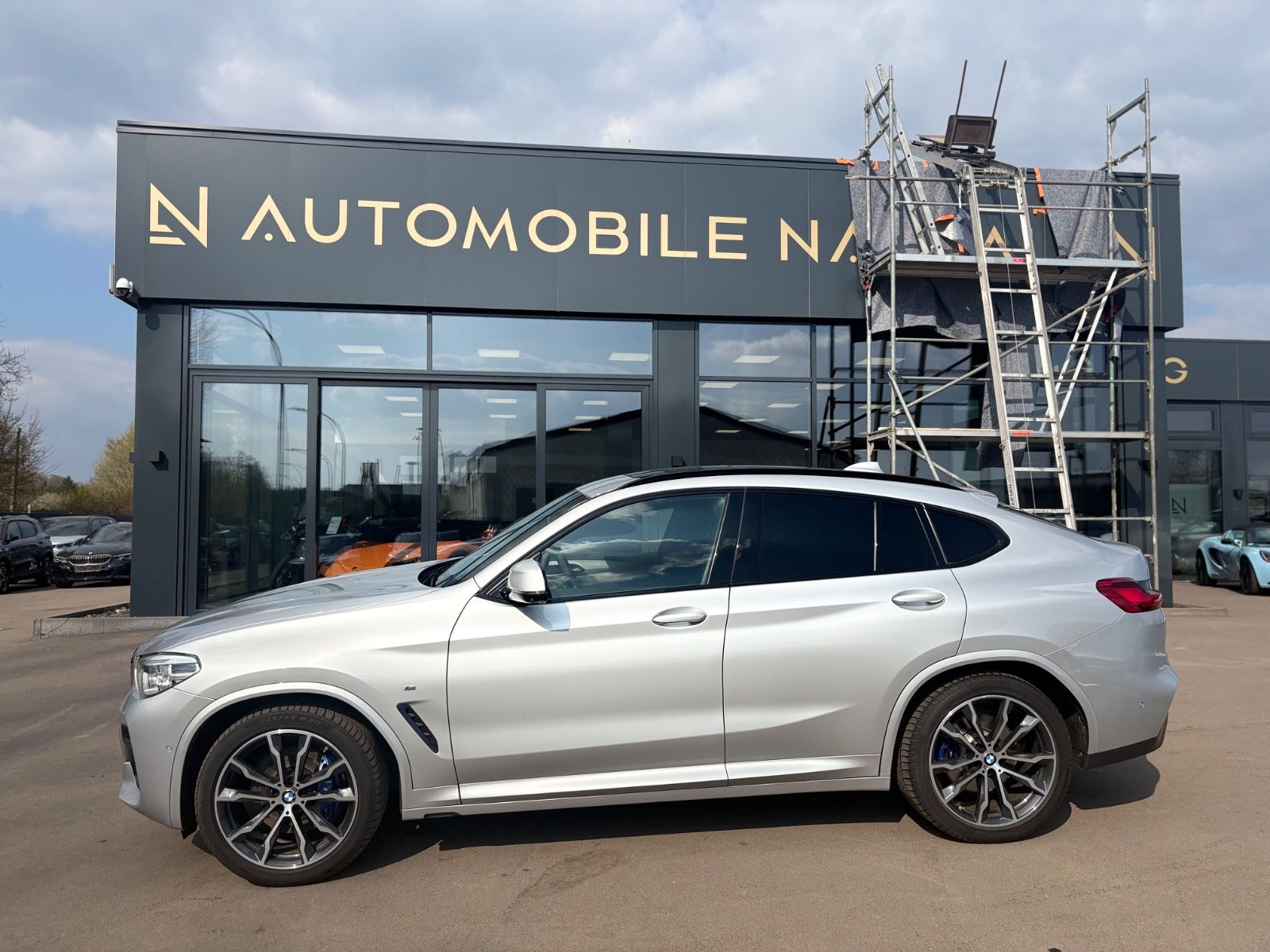 Fahrzeugabbildung BMW X4 xDRIVE 30 I M SPORT *VIRTUELL*NAVI*PANO*TOP*