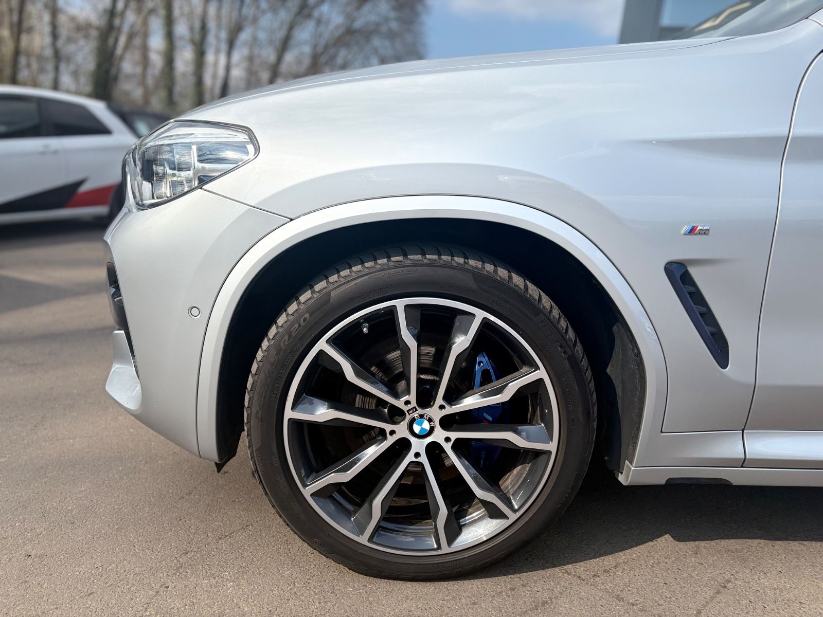 Fahrzeugabbildung BMW X4 xDRIVE 30 I M SPORT *VIRTUELL*NAVI*PANO*TOP*