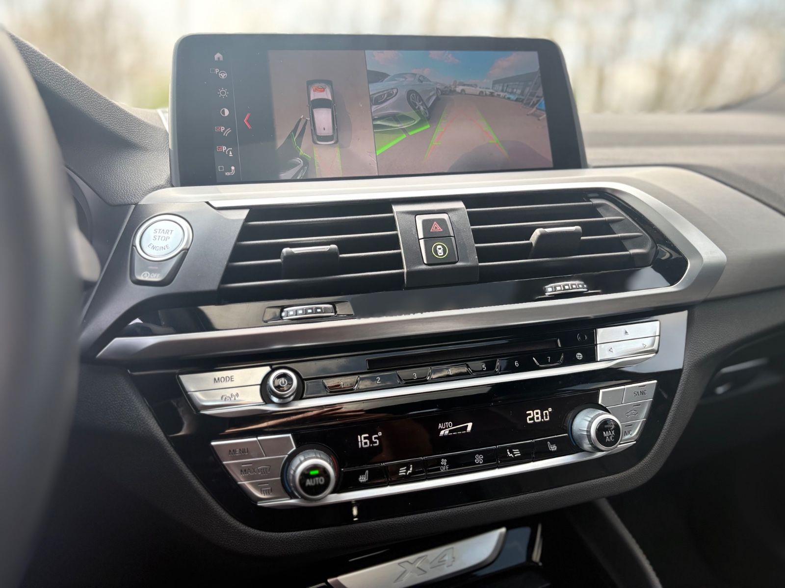 Fahrzeugabbildung BMW X4 xDRIVE 30 I M SPORT *VIRTUELL*NAVI*PANO*TOP*