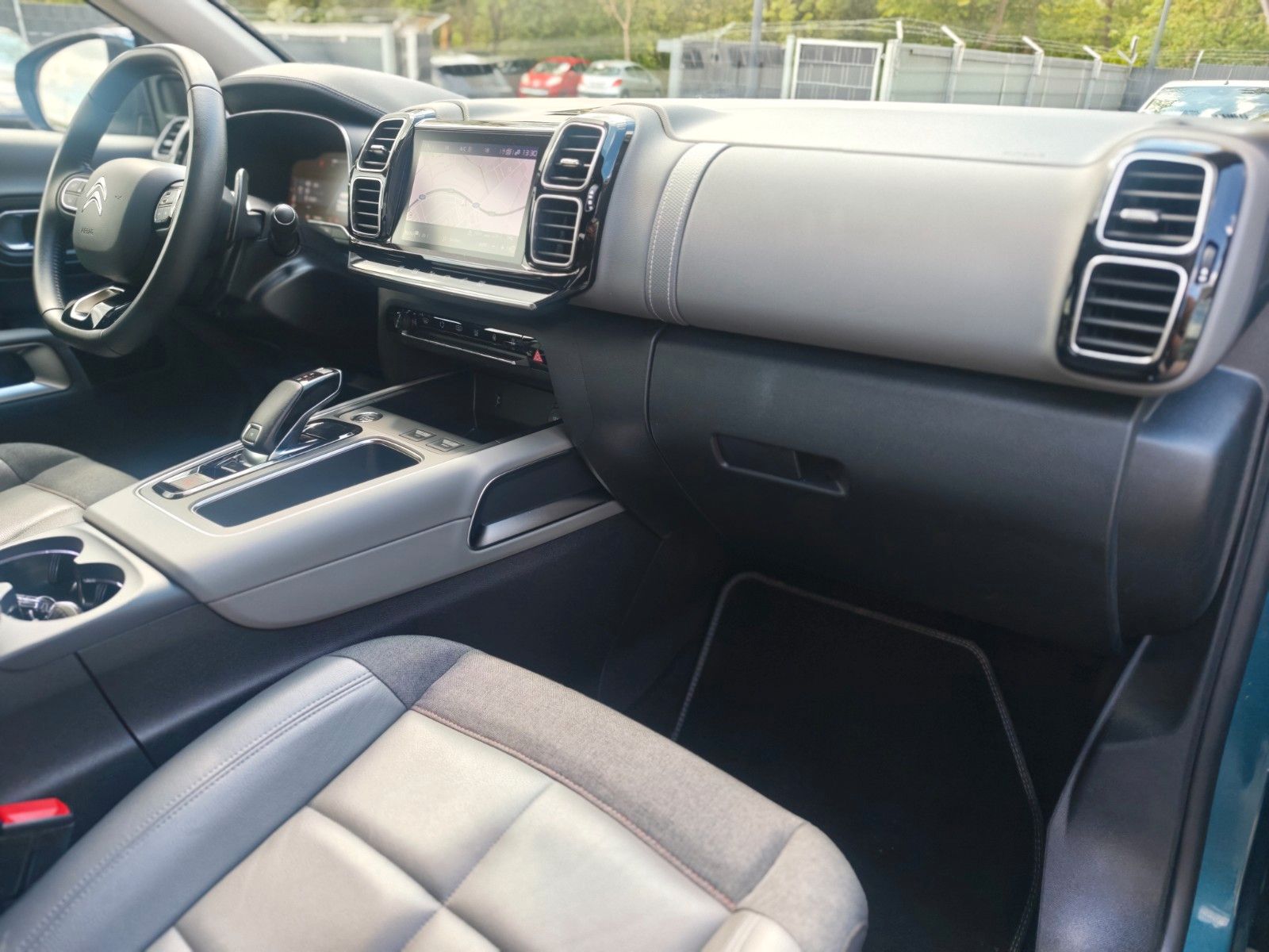 Fahrzeugabbildung Citroën C5 AIRCROSS FEEL PACK *1.HAND*VIRTUAL*AUT.*NAVI*