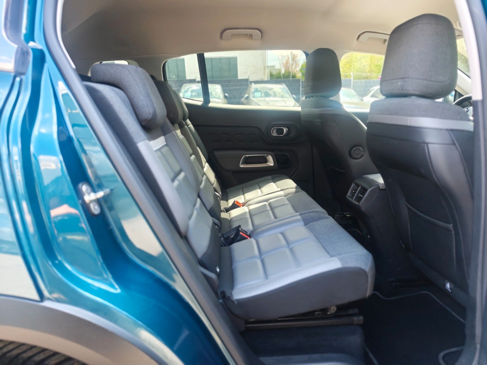 Fahrzeugabbildung Citroën C5 AIRCROSS FEEL PACK *1.HAND*VIRTUAL*AUT.*NAVI*