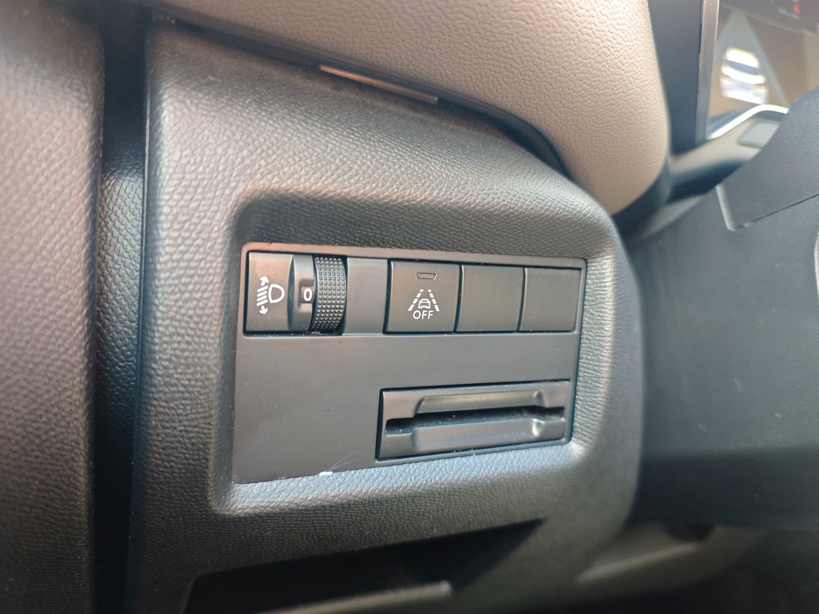 Fahrzeugabbildung Citroën C5 AIRCROSS FEEL PACK *1.HAND*VIRTUAL*AUT.*NAVI*