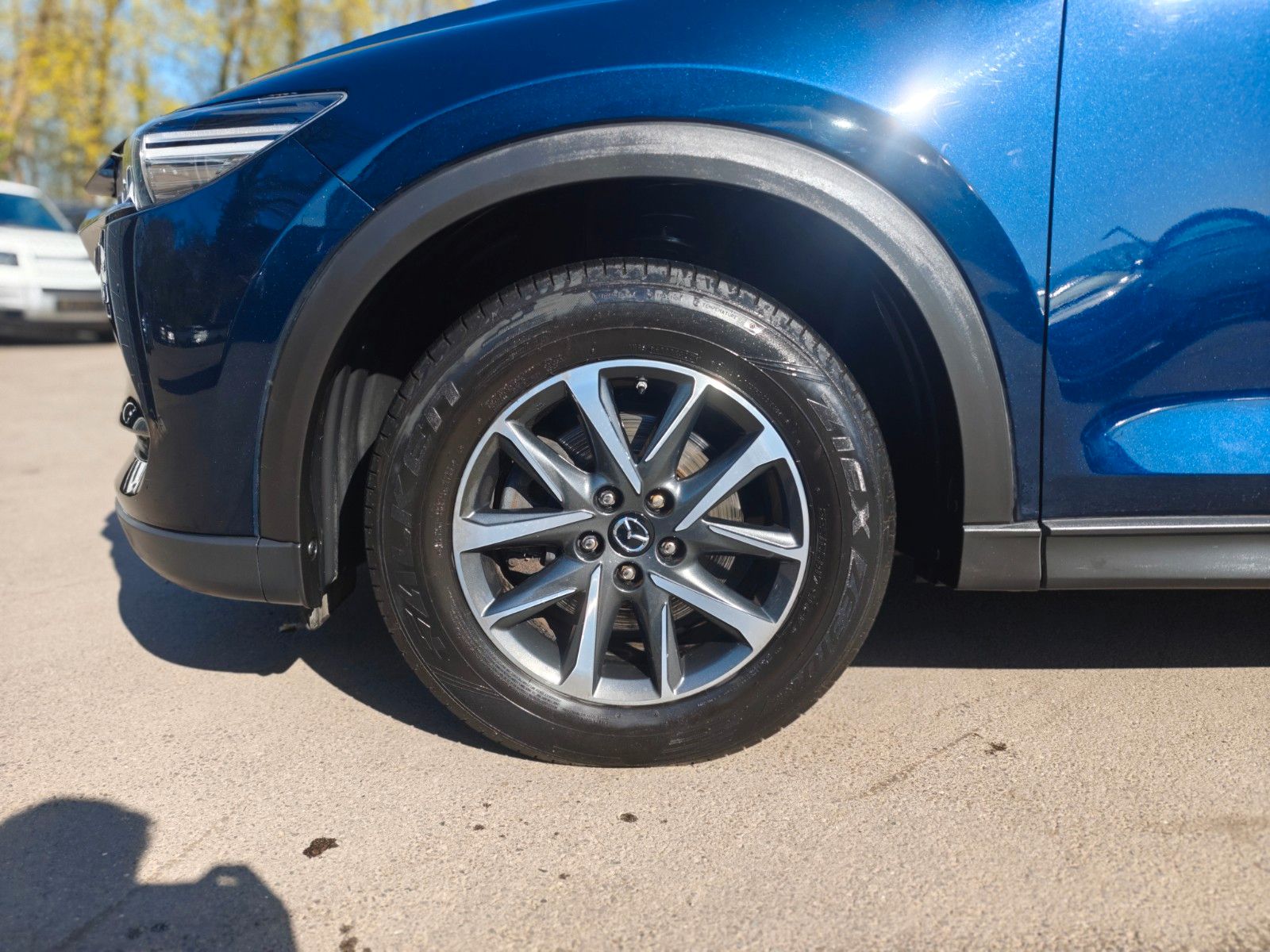 Fahrzeugabbildung Mazda CX-5 EXCLUSIVE-LINE*LED*NAVI*R-KAMERA*EURO 6*