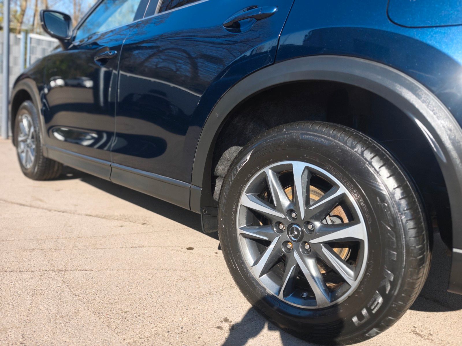 Fahrzeugabbildung Mazda CX-5 EXCLUSIVE-LINE*LED*NAVI*R-KAMERA*EURO 6*