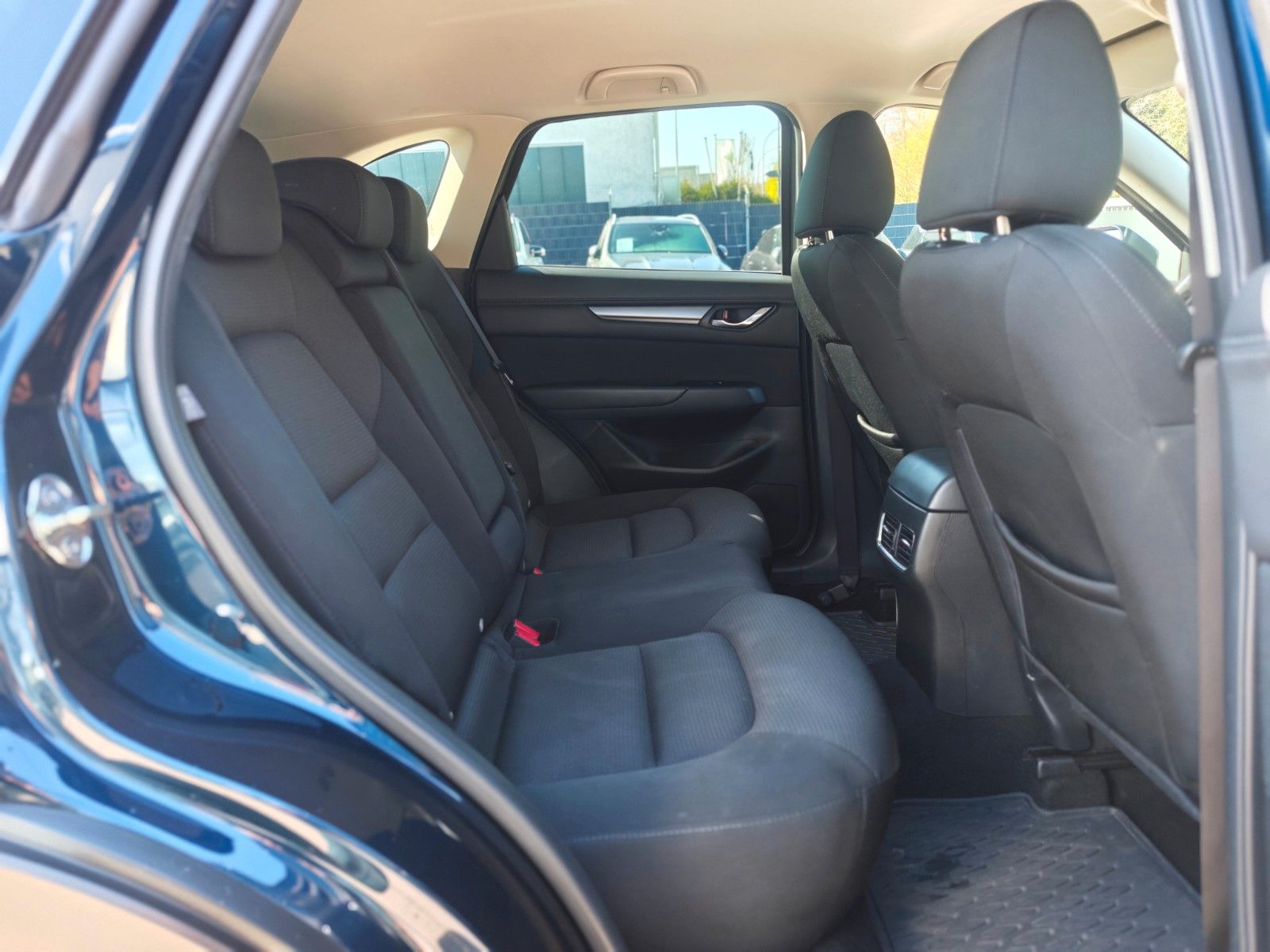 Fahrzeugabbildung Mazda CX-5 EXCLUSIVE-LINE*LED*NAVI*R-KAMERA*EURO 6*