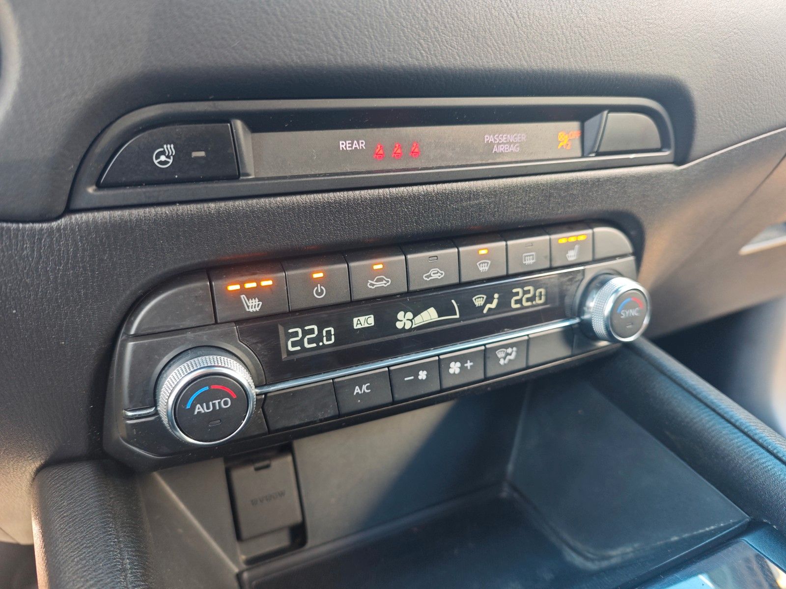 Fahrzeugabbildung Mazda CX-5 EXCLUSIVE-LINE*LED*NAVI*R-KAMERA*EURO 6*