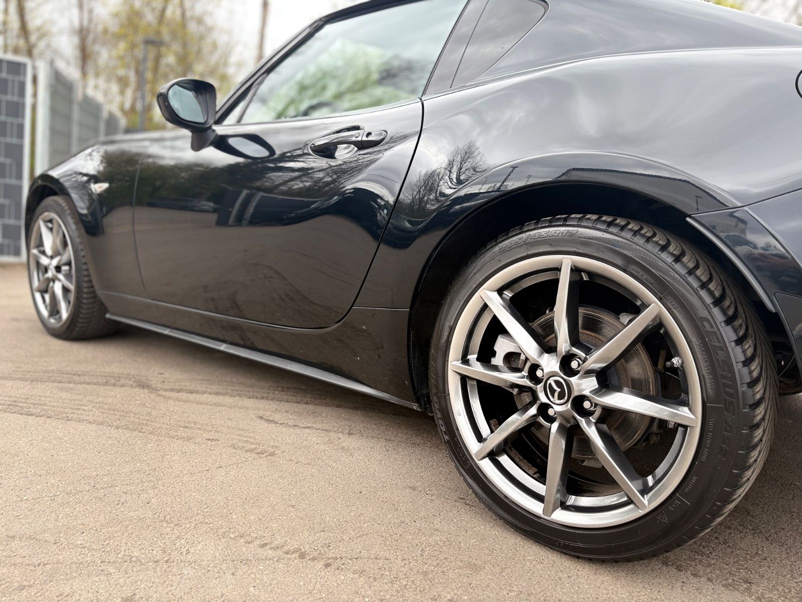 Fahrzeugabbildung Mazda MX-5 EXCLUSIVE-LINE RF *LEDER*NAVI*LED*BOSE*