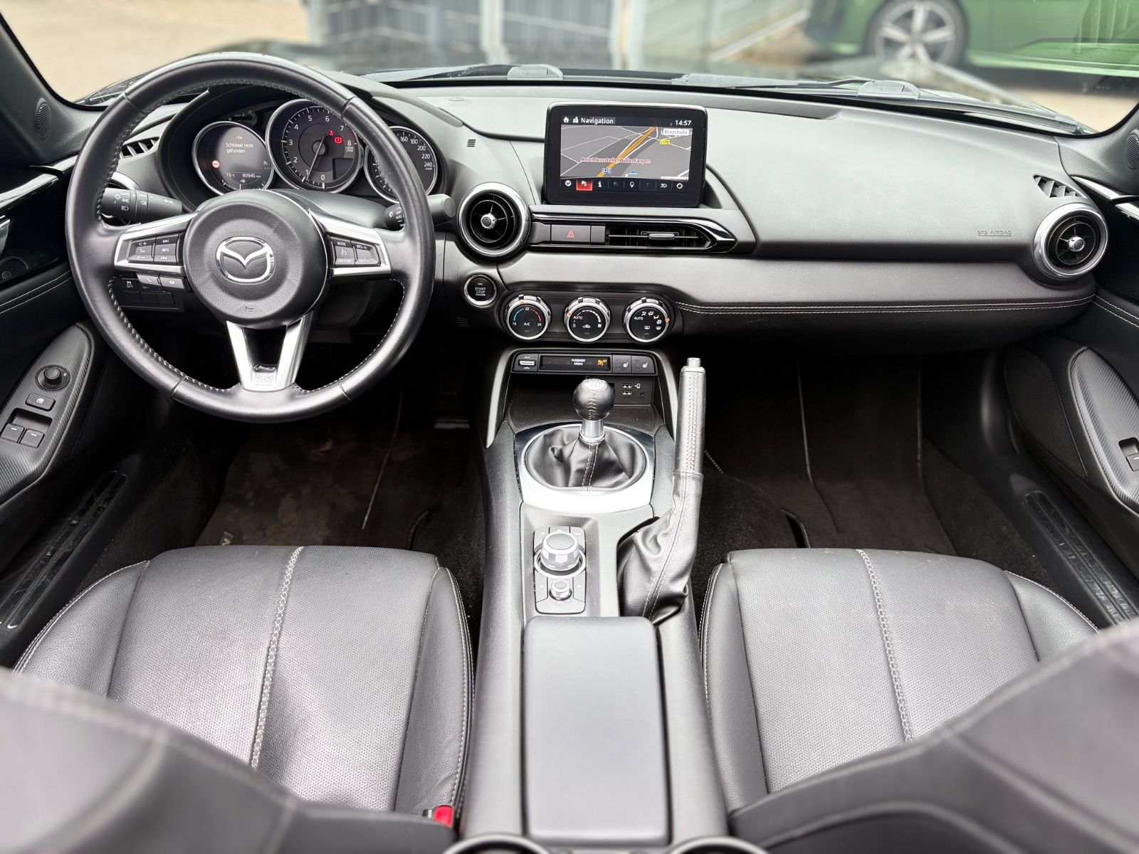 Fahrzeugabbildung Mazda MX-5 EXCLUSIVE-LINE RF *LEDER*NAVI*LED*BOSE*