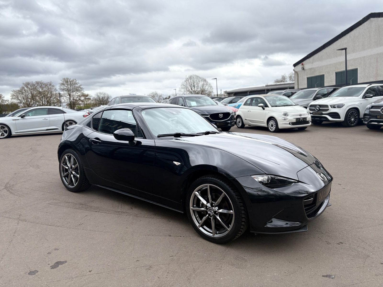 Fahrzeugabbildung Mazda MX-5 EXCLUSIVE-LINE RF *LEDER*NAVI*LED*BOSE*