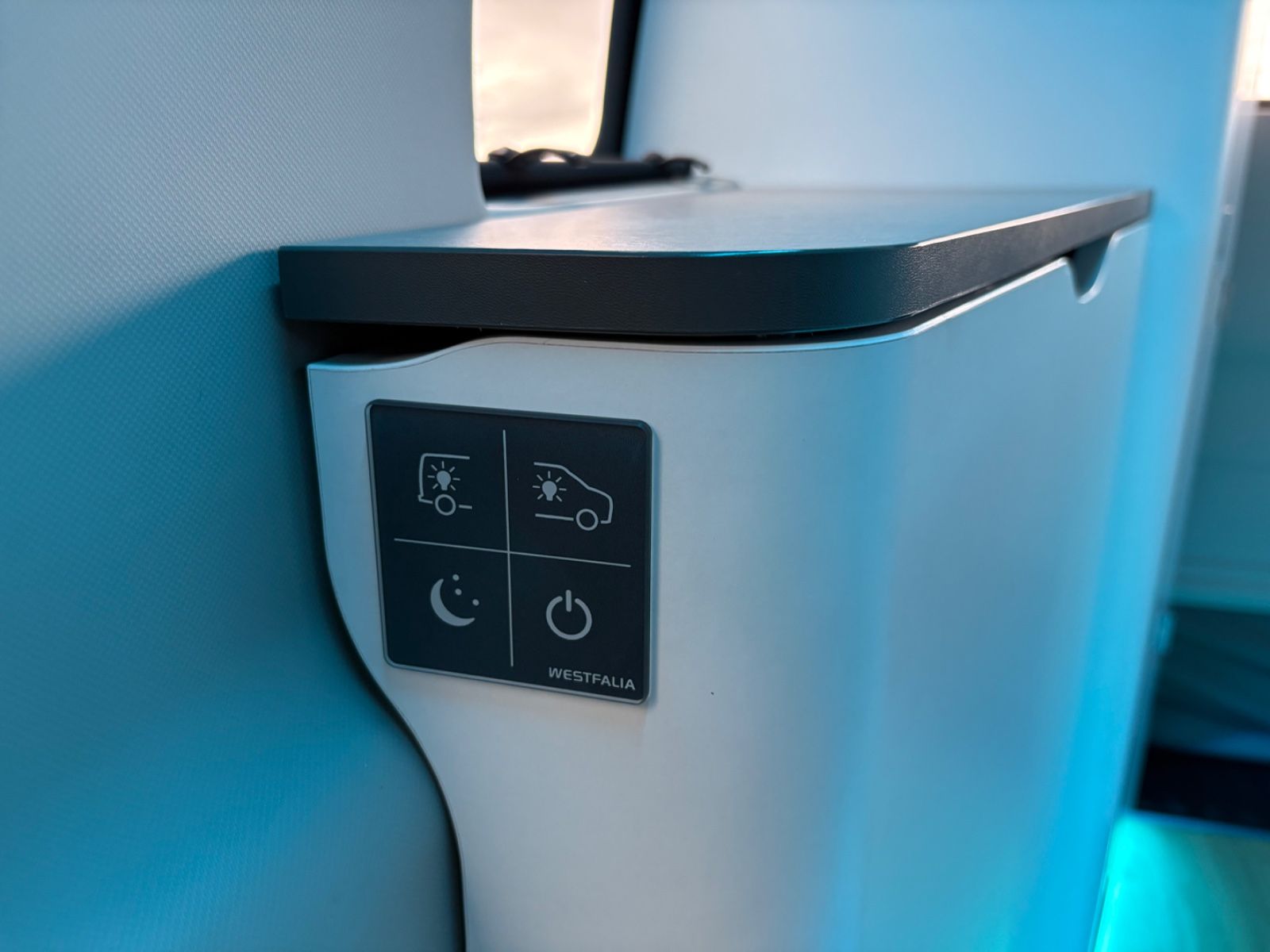 Fahrzeugabbildung Ford TRANSIT CUSTOM L1 *WESTFALIA**KAMERA*KÜCHE*NAVI*