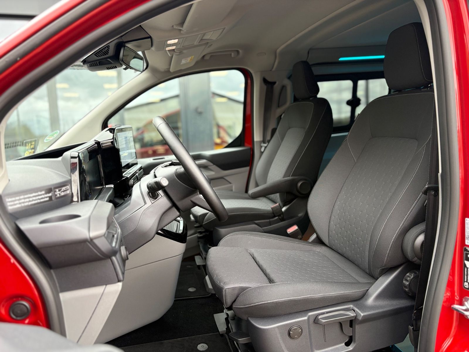 Fahrzeugabbildung Ford TRANSIT CUSTOM L1 *WESTFALIA**KAMERA*KÜCHE*NAVI*