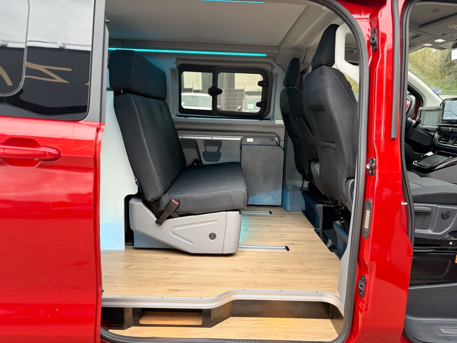 Fahrzeugabbildung Ford TRANSIT CUSTOM L1 *WESTFALIA**KAMERA*KÜCHE*NAVI*