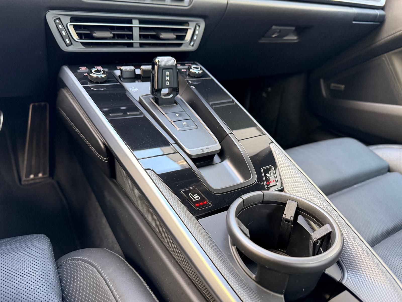 Fahrzeugabbildung Porsche 911 TURBO*CHRONO*SPORT-AGA*BOSE*PASM*1.HAND*