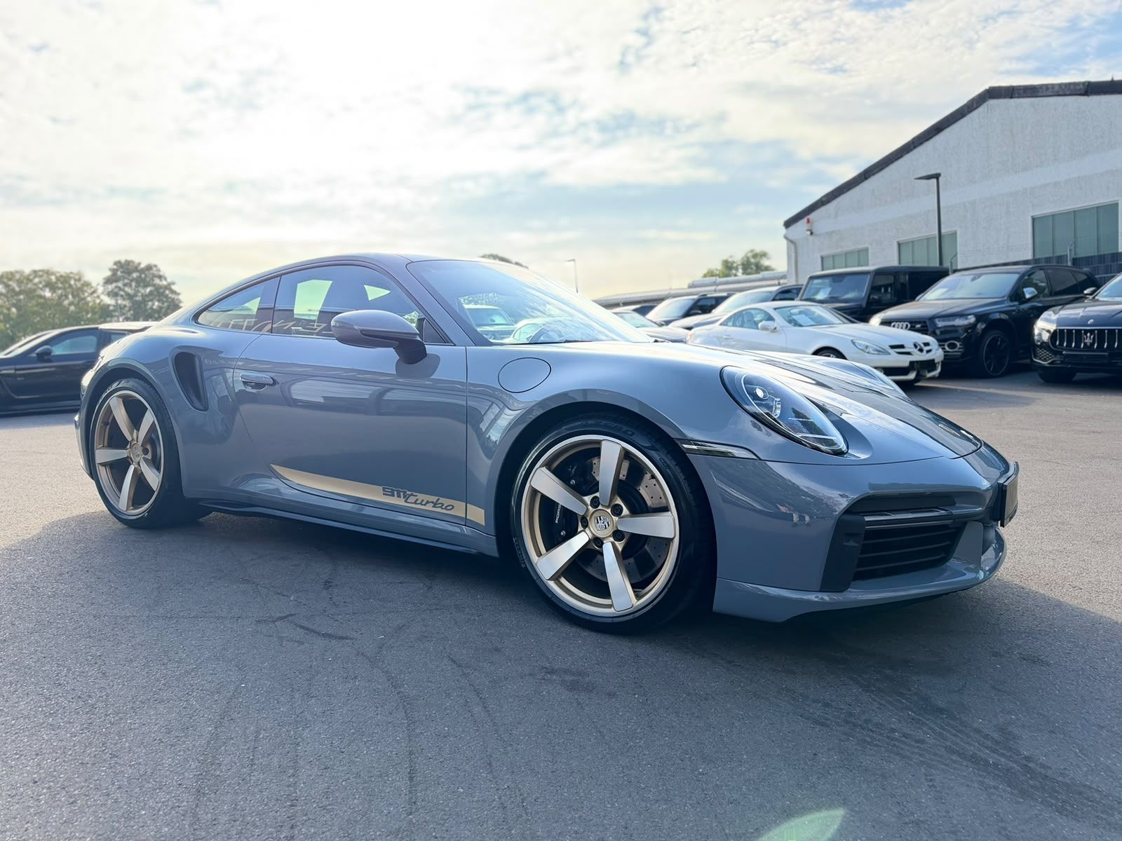 Fahrzeugabbildung Porsche 911 TURBO*CHRONO*SPORT-AGA*BOSE*PASM*1.HAND*