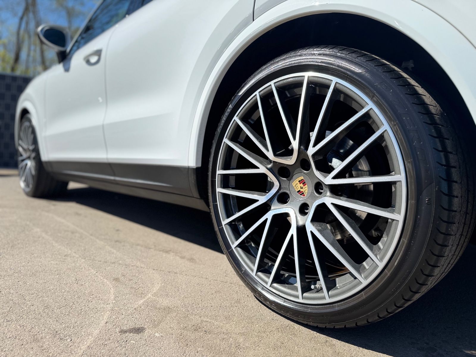 Fahrzeugabbildung Porsche CAYENNE COUPE S*PASM*CHRON*BOSE*PANO*MATRIX*22.Z