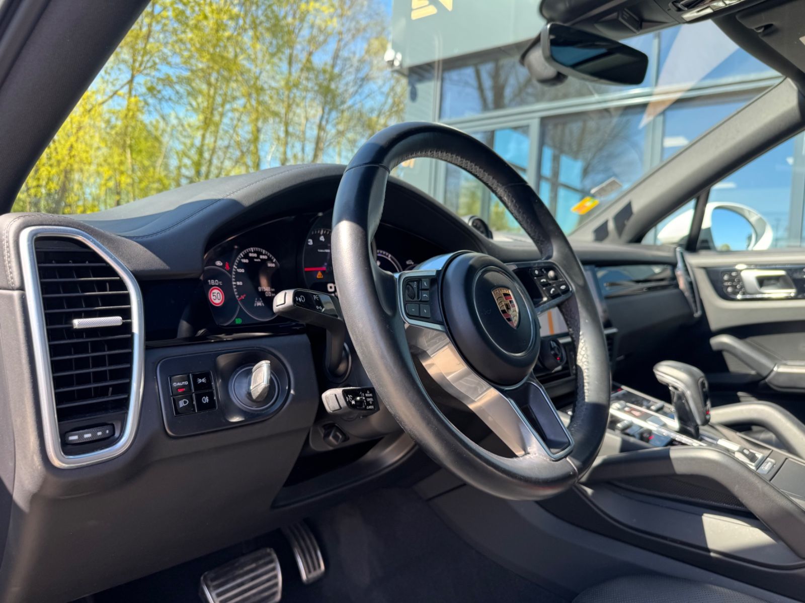 Fahrzeugabbildung Porsche CAYENNE COUPE S*PASM*CHRON*BOSE*PANO*MATRIX*22.Z