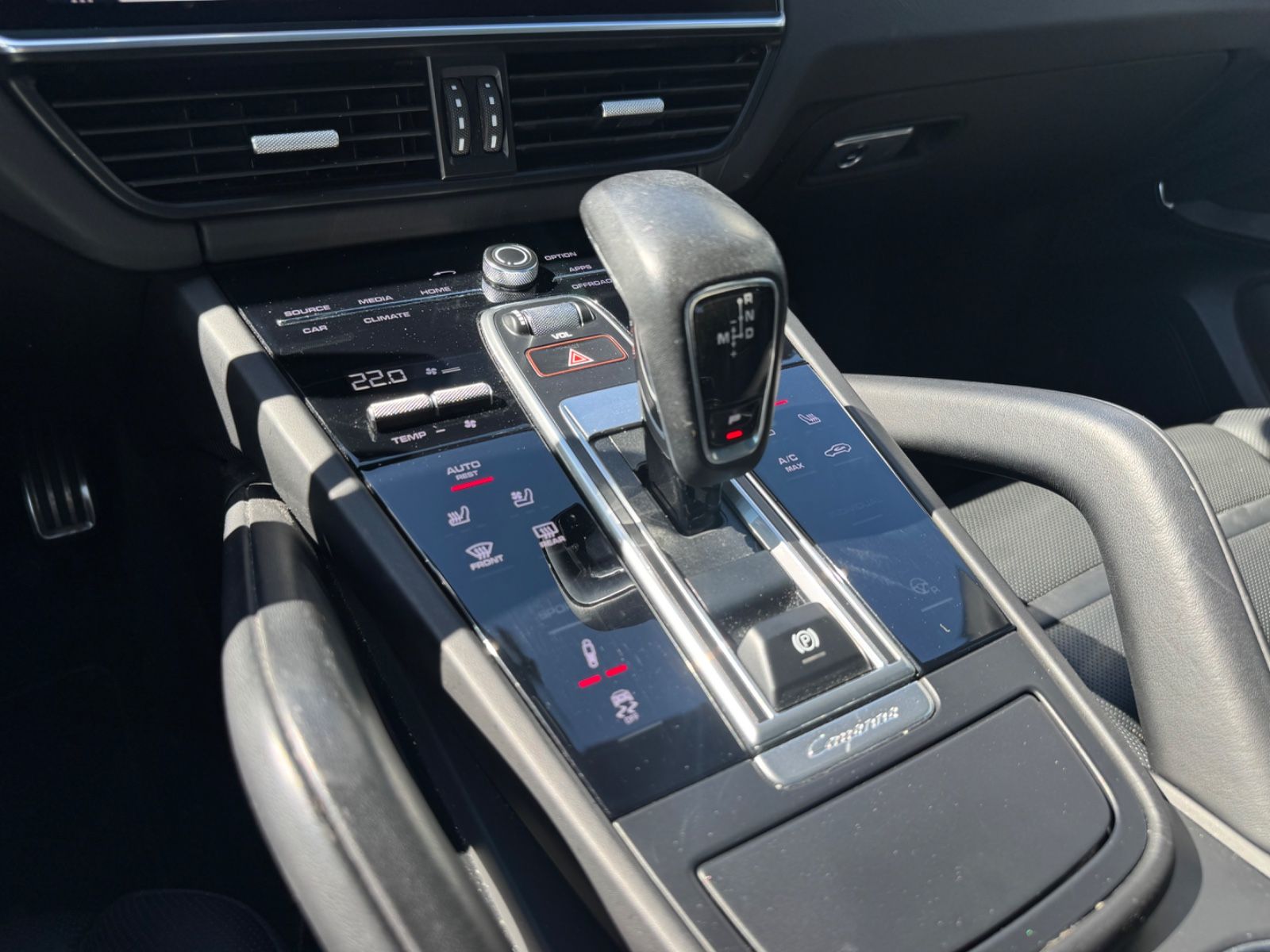 Fahrzeugabbildung Porsche CAYENNE COUPE S*PASM*CHRON*BOSE*PANO*MATRIX*22.Z