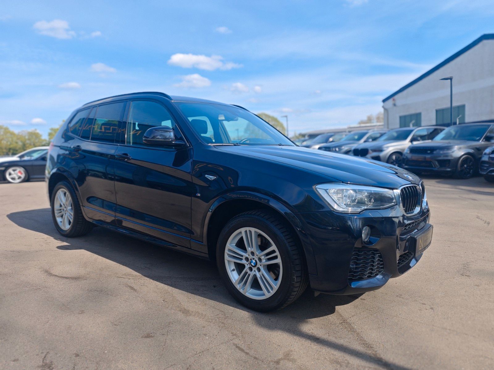 Fahrzeugabbildung BMW X3 XDRIVE 20i M SPORT *1.HAND*LEDER*NAVI*SHZ*