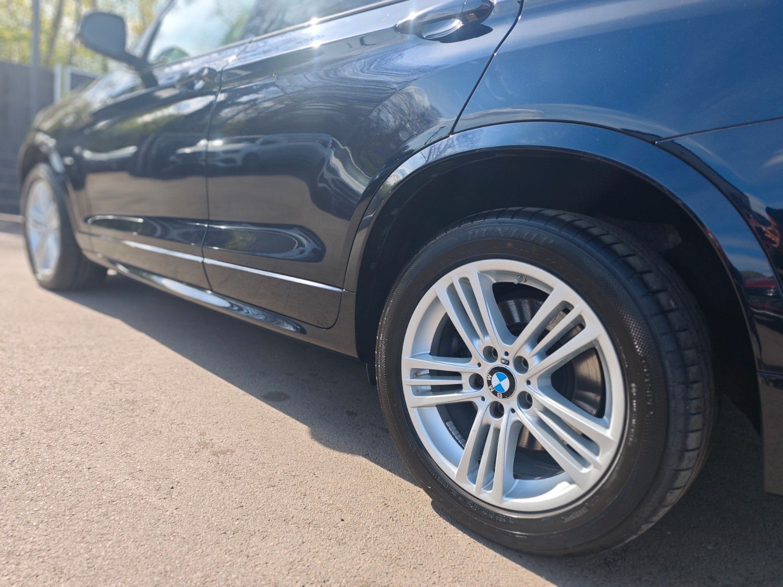 Fahrzeugabbildung BMW X3 XDRIVE 20i M SPORT *1.HAND*LEDER*NAVI*SHZ*