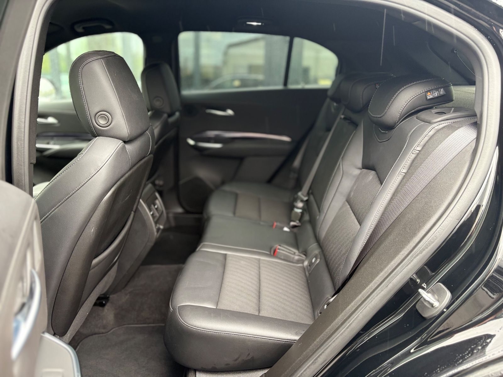 Fahrzeugabbildung Cadillac XT4 LUXURY AWD *1. HAND*AUT*GARANTIE*BOSE*LED*